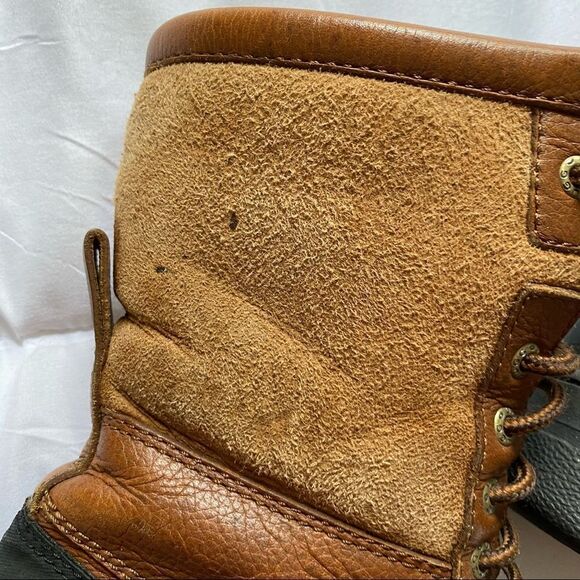 UGG Tan Winter Boots - Picture 12 of 16